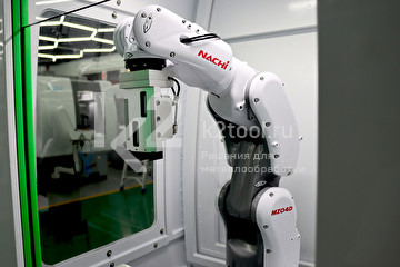 Роботизированная рука Nachi пятиосевого станка с ЧПУ QD-560