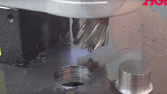 Подготовка к работе низкопрофильного магнитного сверлильного станка PMD3530 | Видео К2