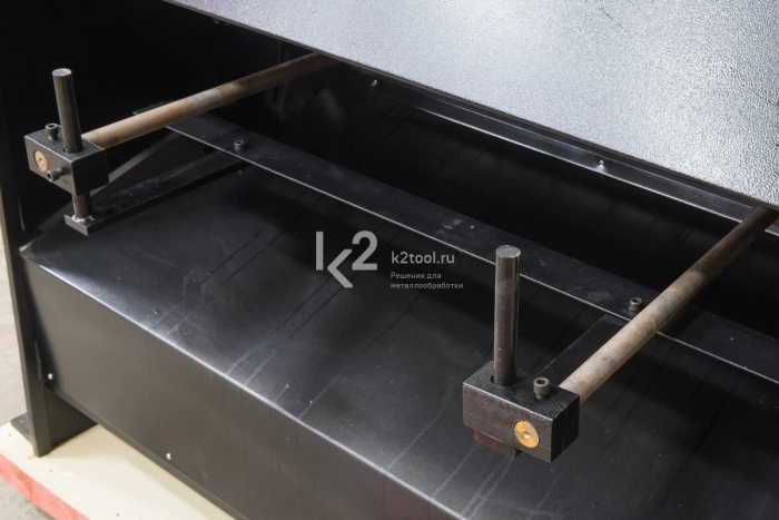 Электромеханическая гильотина STALEX SBJB 3x1300