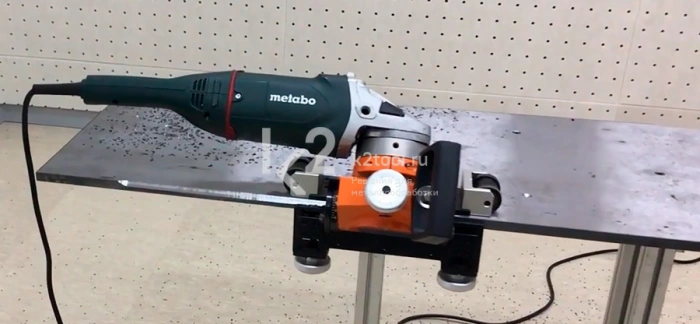 Машина для снятия фаски CM2100